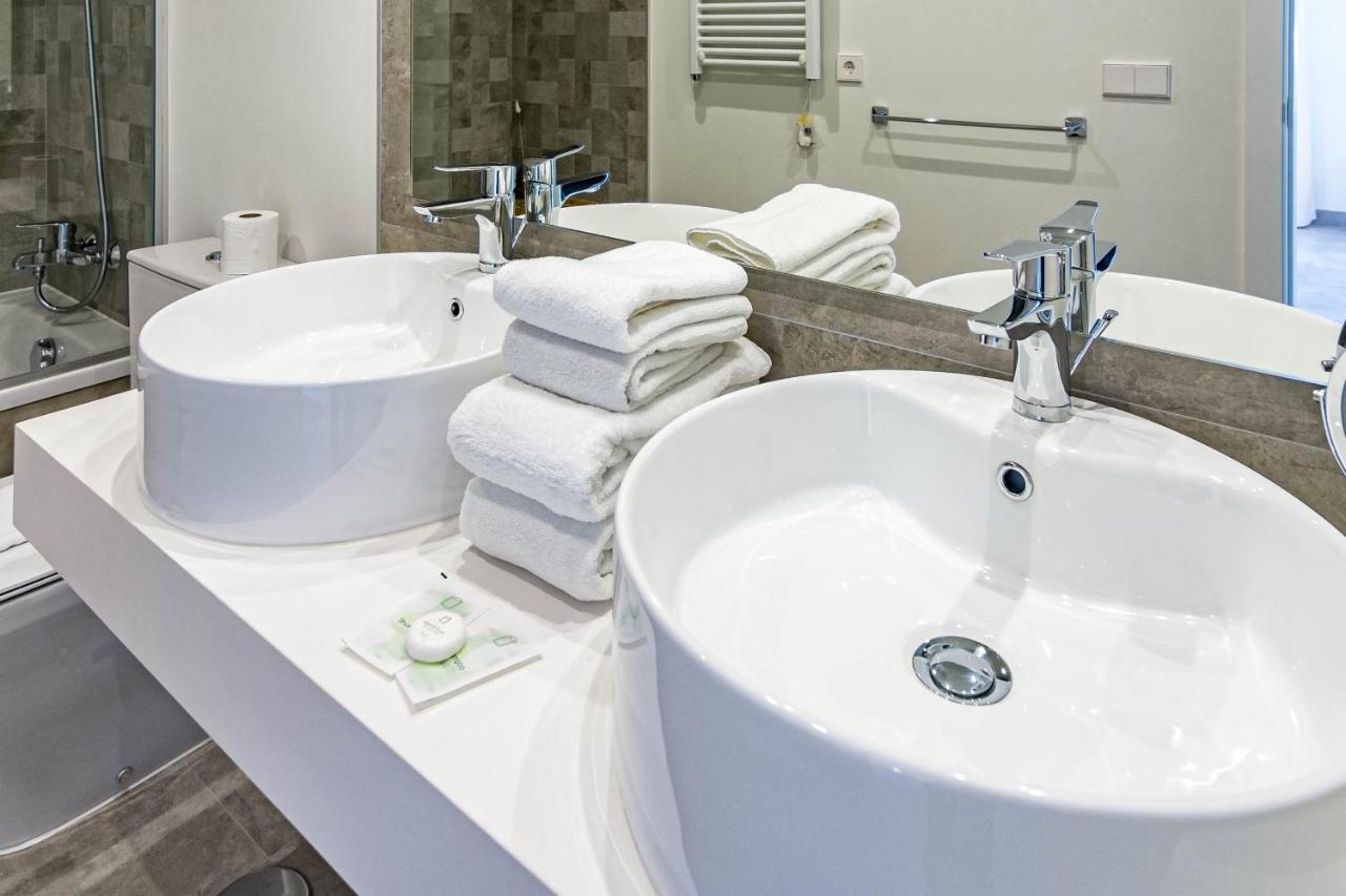 Inf45P- Modern 3 Bed City Apartment Next To Beach 에스테포나 외부 사진
