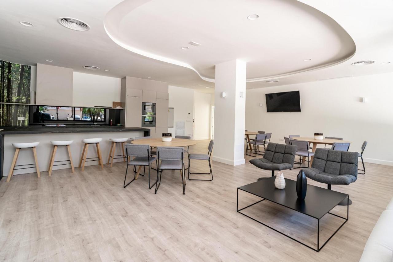Inf45P- Modern 3 Bed City Apartment Next To Beach 에스테포나 외부 사진